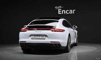 Panamera (971)