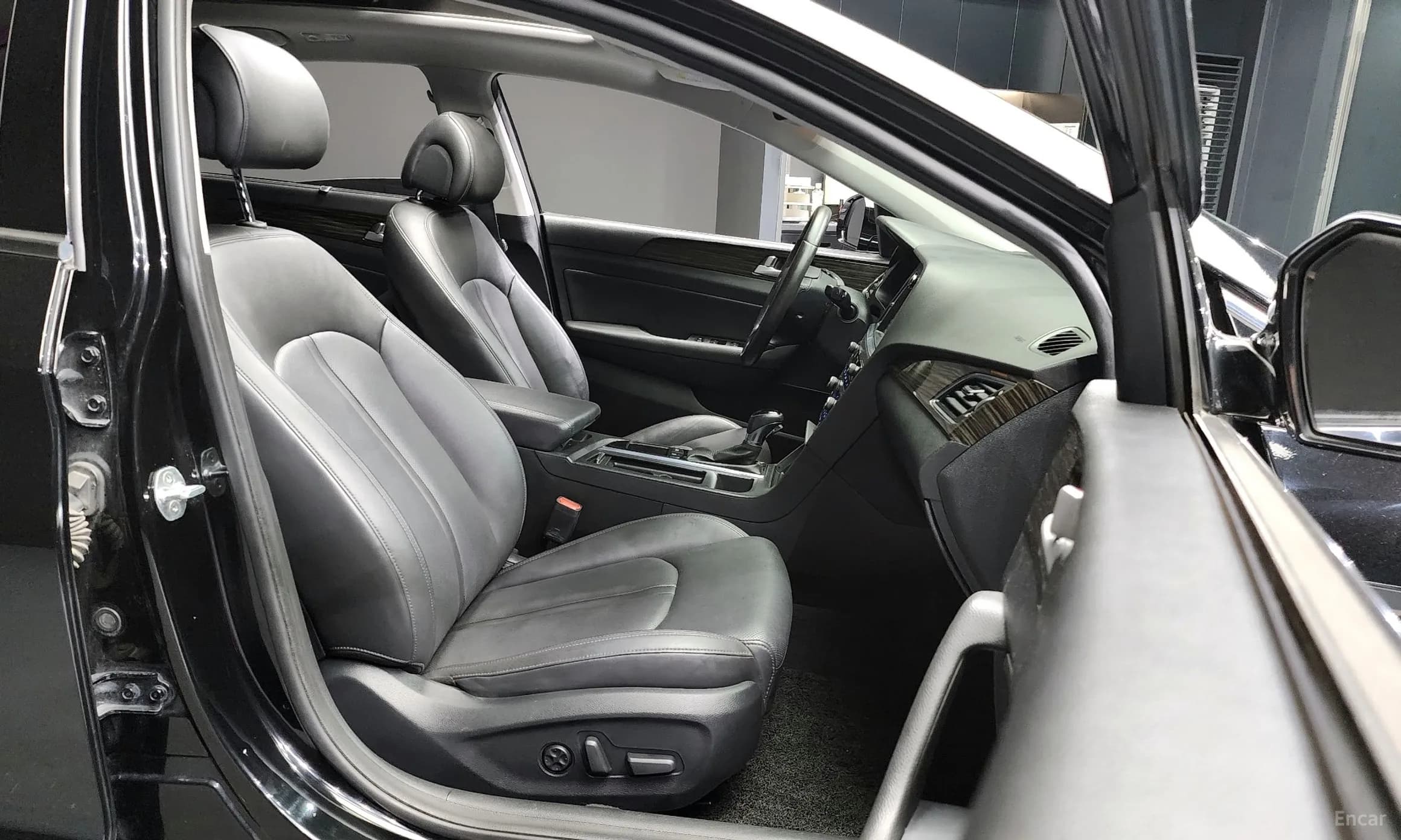 LF Sonata