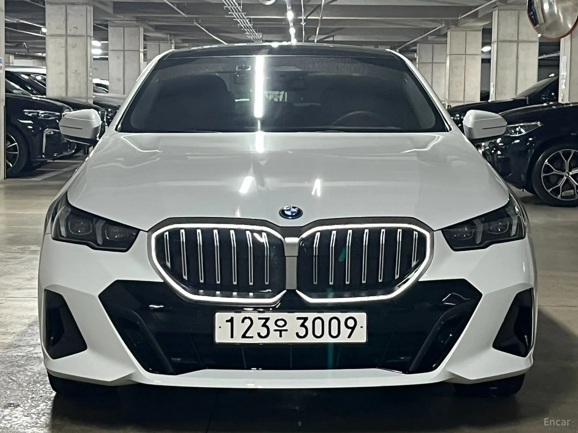 5 Series (G60)