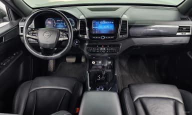 Rexton Sports Khan