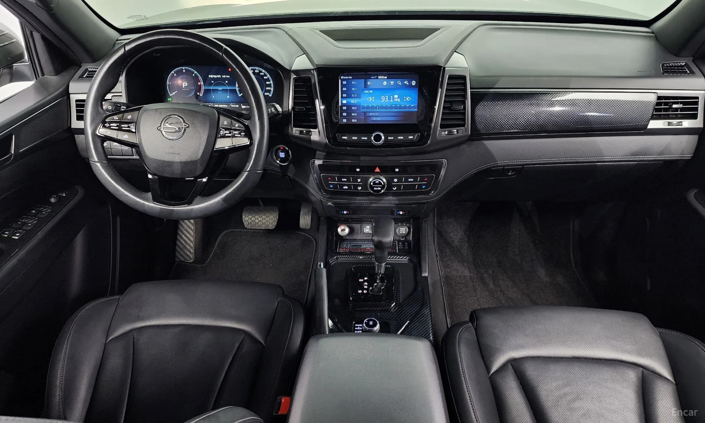 Rexton Sports Khan
