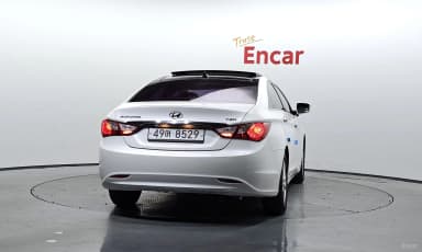 YF Sonata