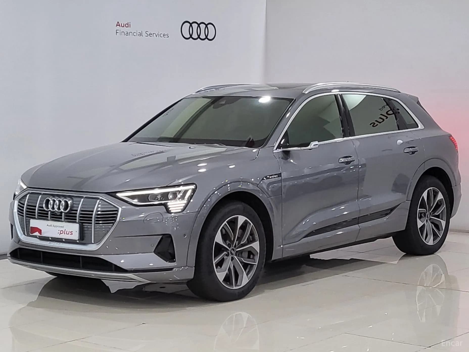 e-tron