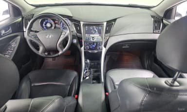 YF Sonata