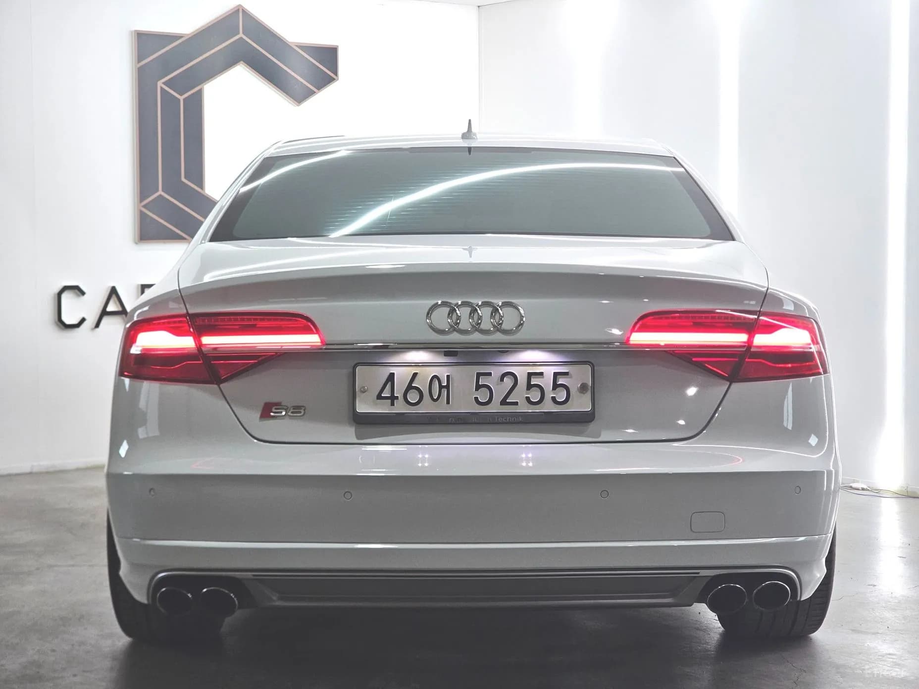 S8
