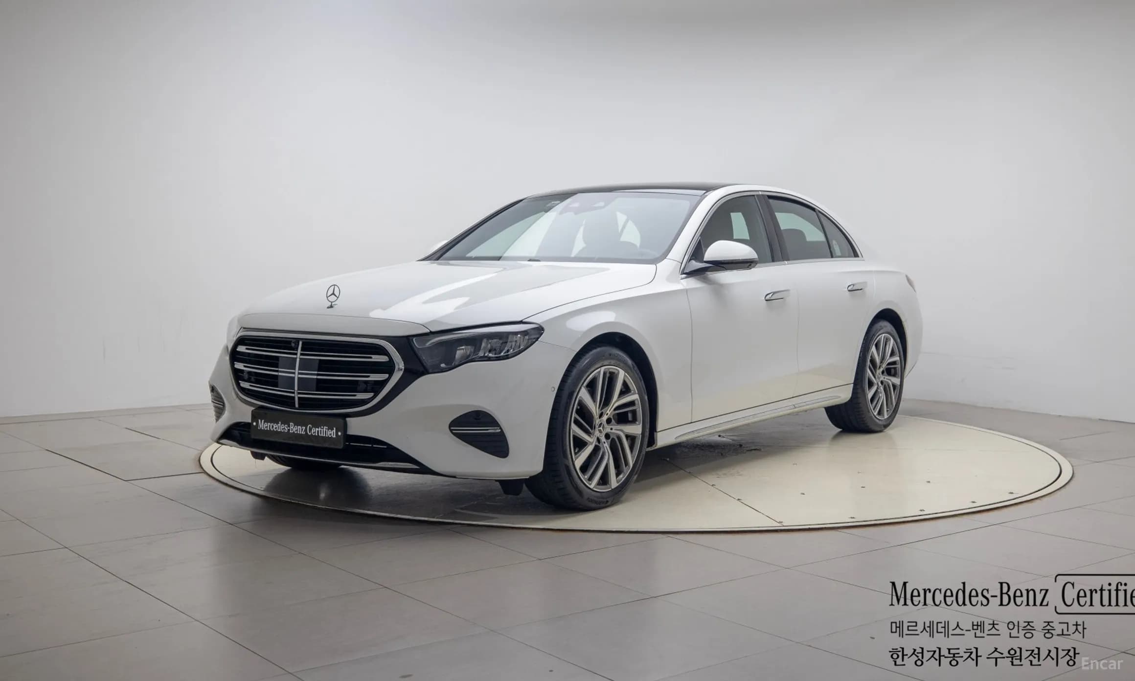 E-Class W214