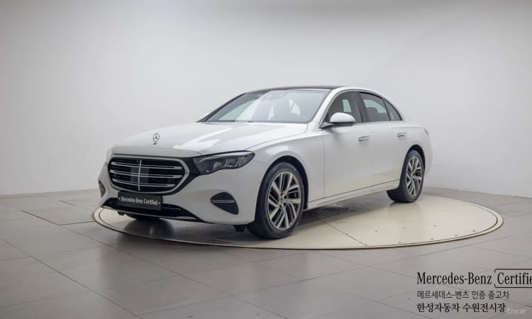 E-Class W214