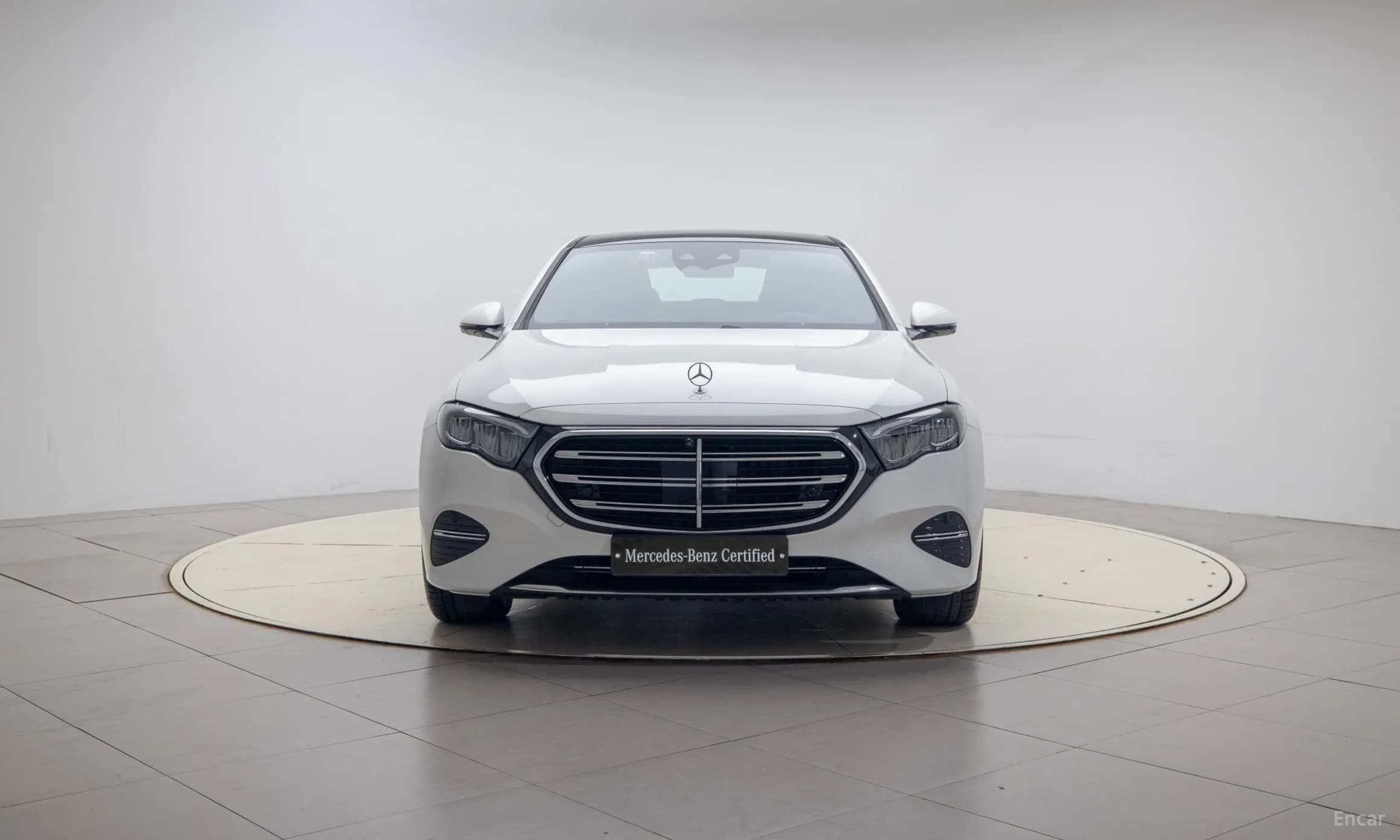 E-Class W214