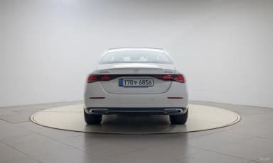 E-Class W214