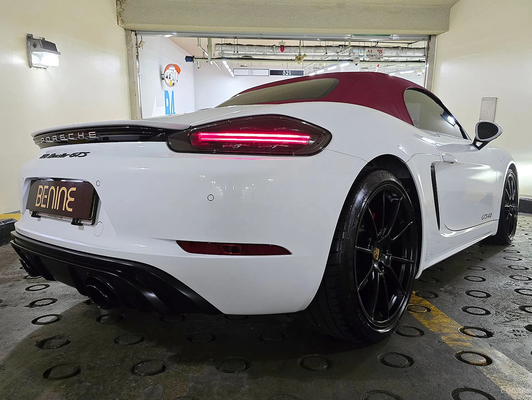 718 Boxster