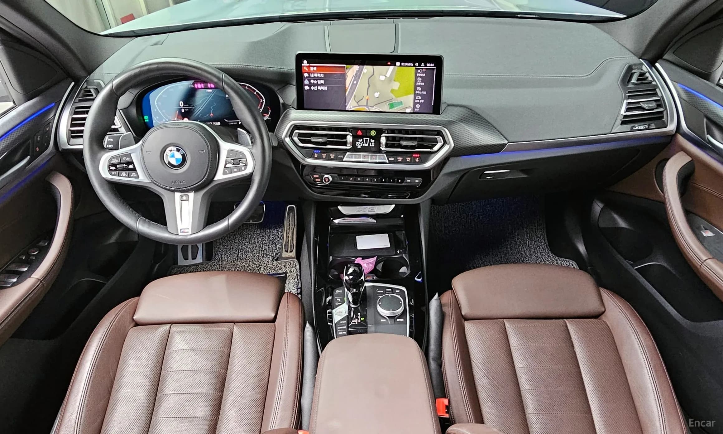 X3 (G01)
