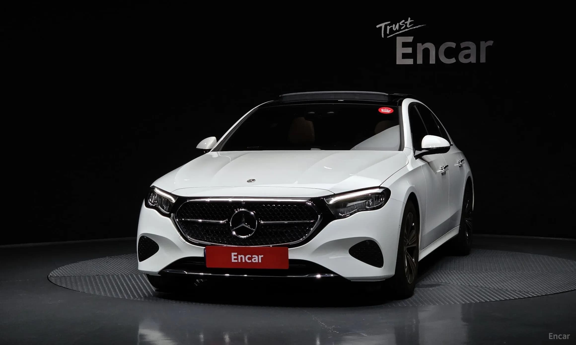 E-Class W214