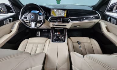 X7 (G07)