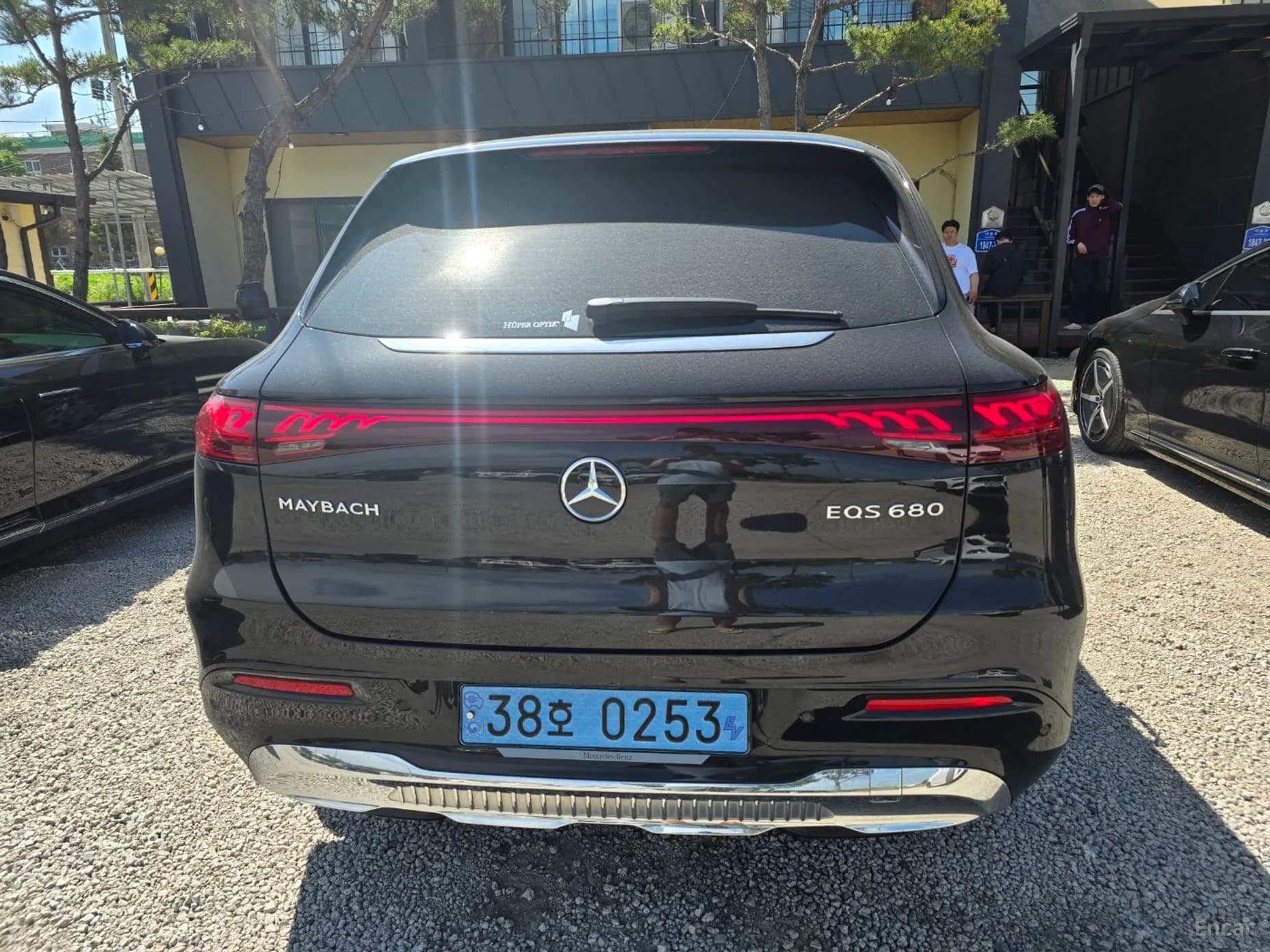 EQS SUV X296
