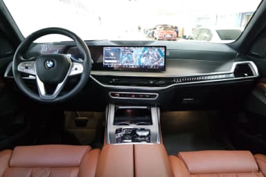 X7 (G07)