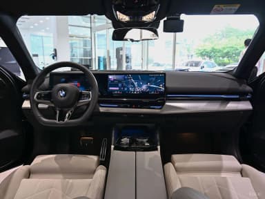 5 Series (G60)