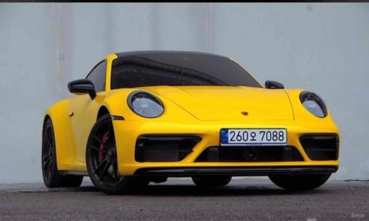 911 (992)