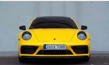 911 (992)