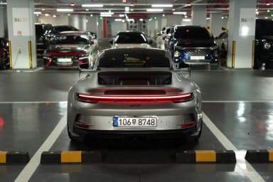 911 (992)