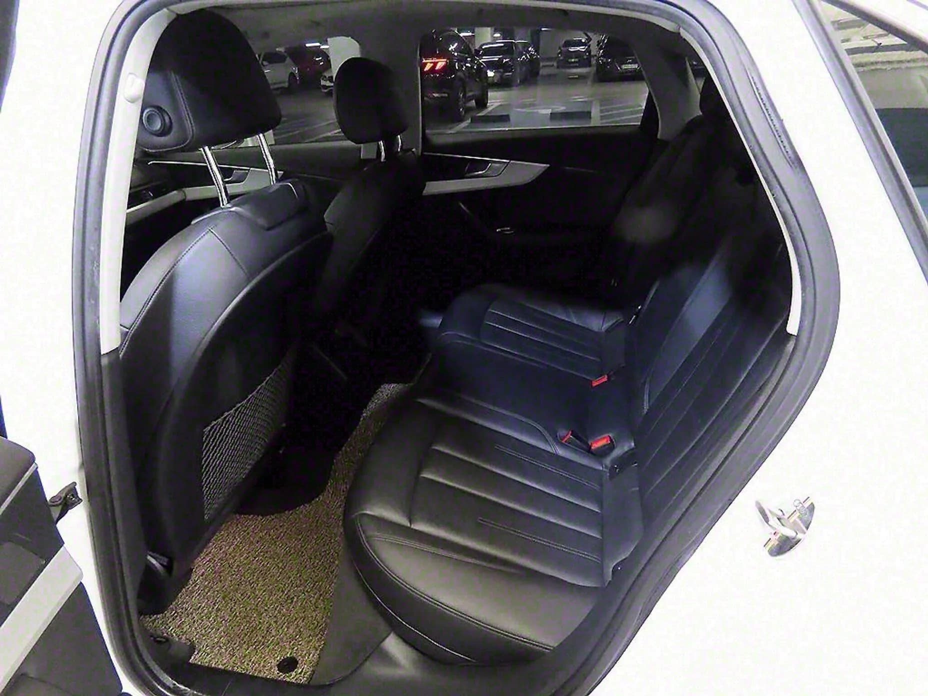 A4 (B9)