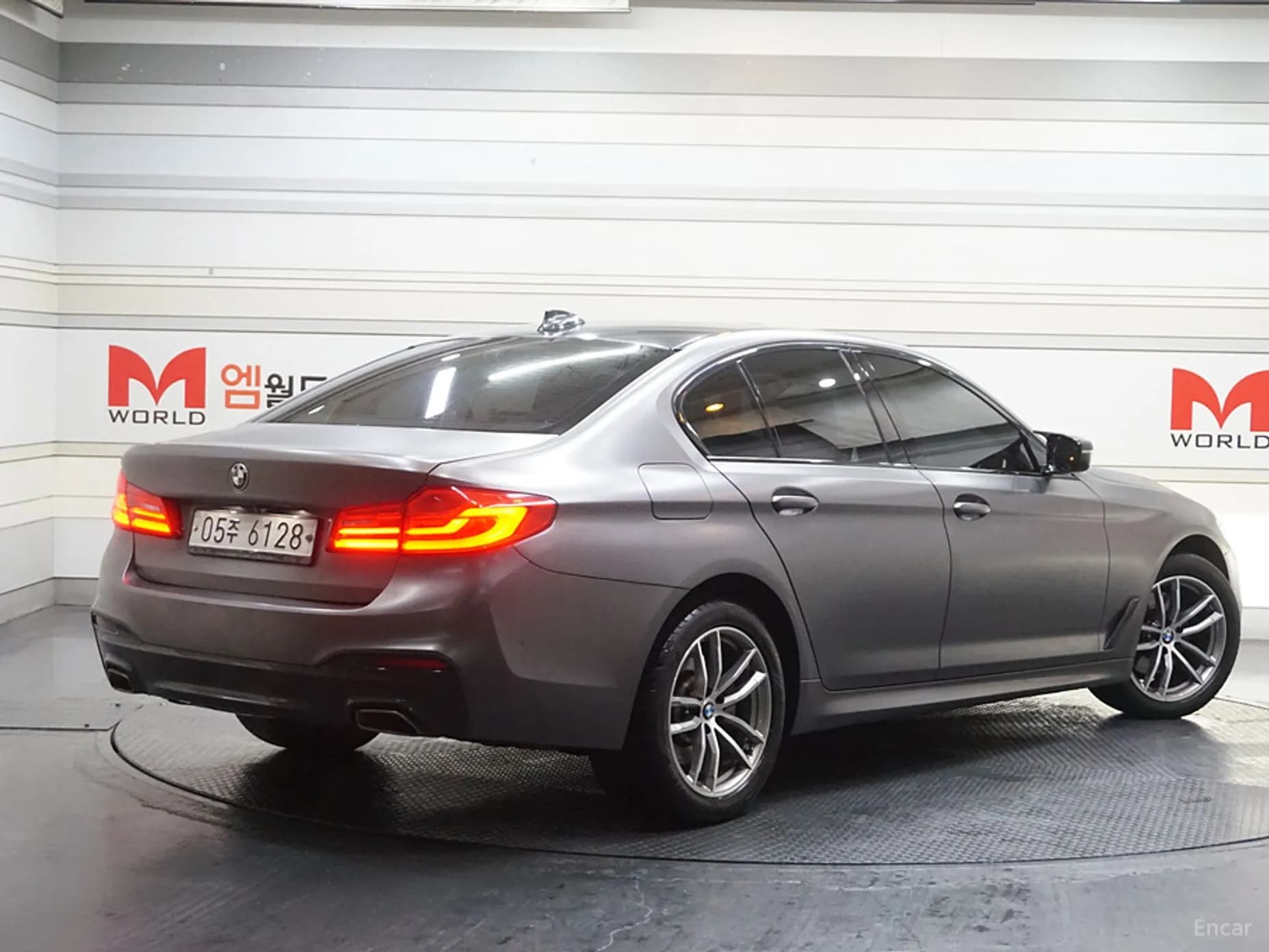 5 Series (G30)