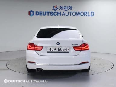 Series 4 (F32)