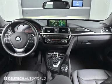 Series 4 (F32)