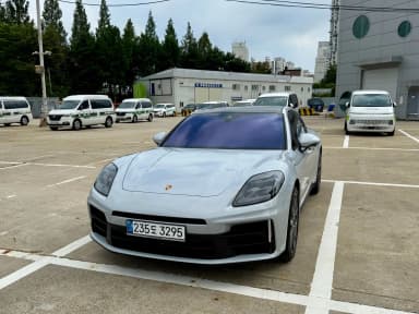 Panamera (972)