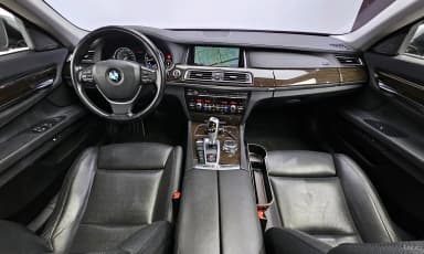 7 Series (F01)