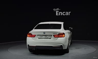 Series 4 (F32)