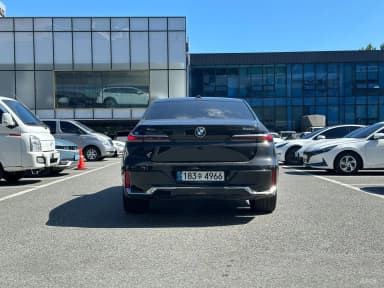 7 Series (G70)