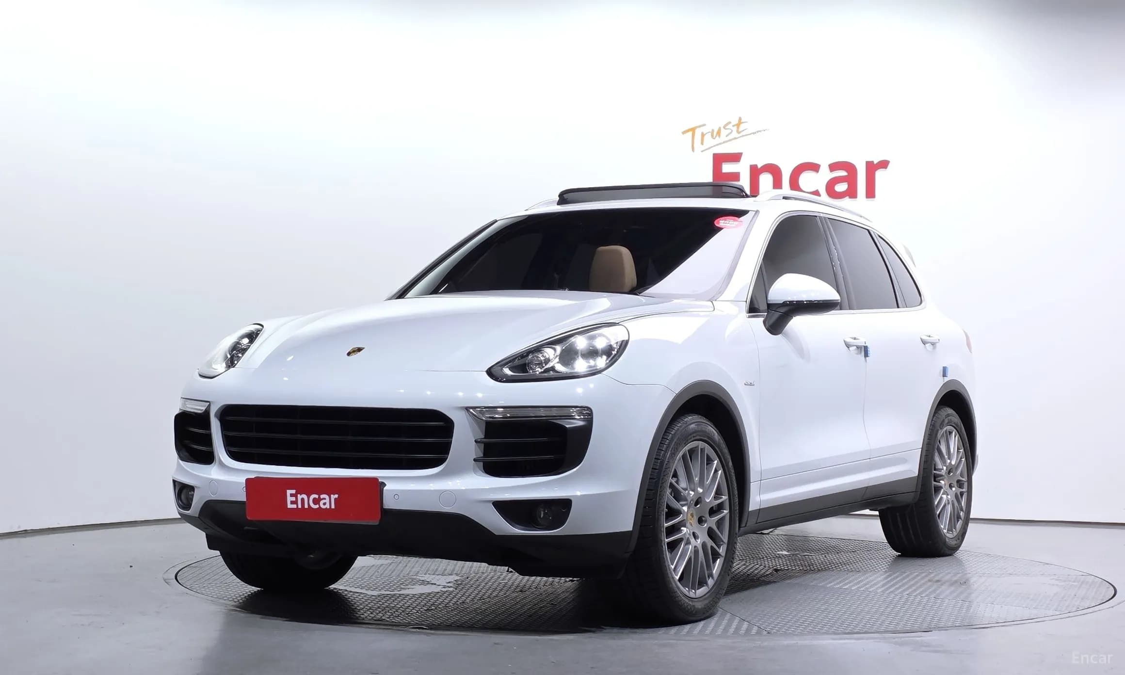 New Cayenne