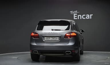 New Cayenne