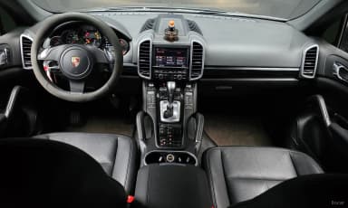 New Cayenne