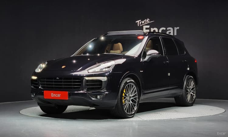 New Cayenne