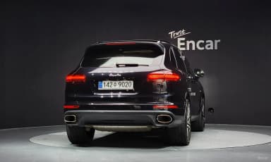 New Cayenne