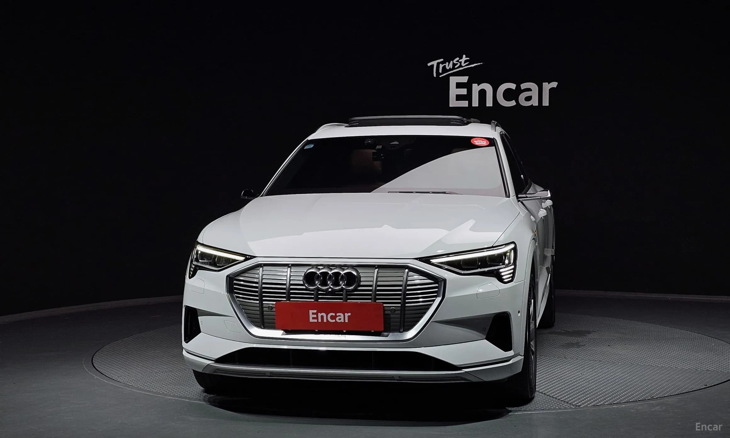 e-tron