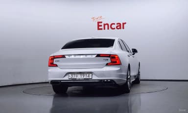 S90