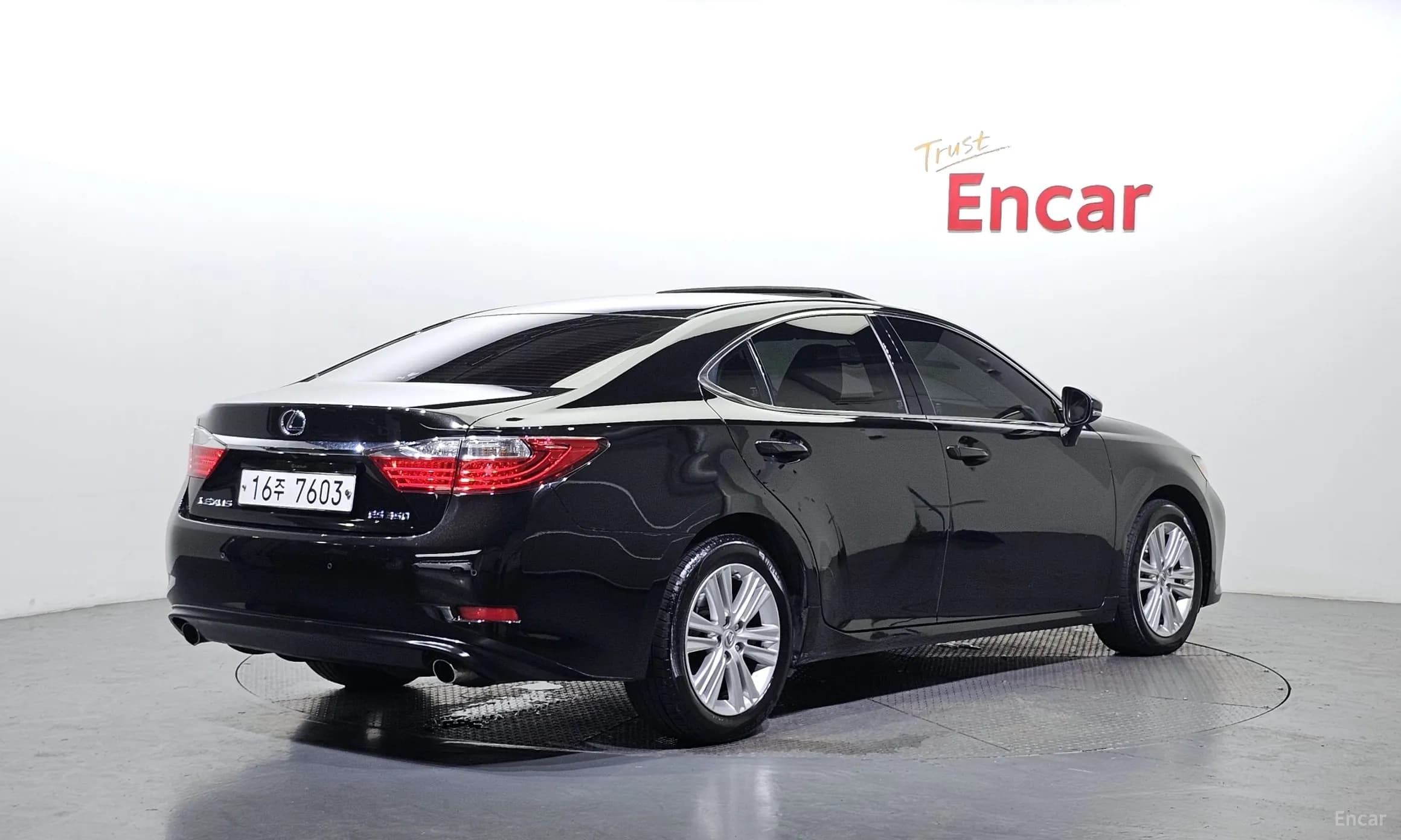 New ES350