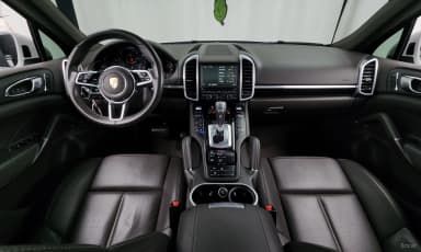 New Cayenne