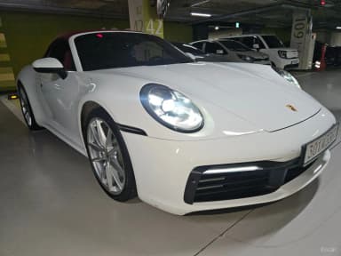 911 (992)