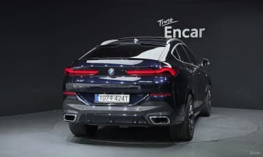 X6 (G06)