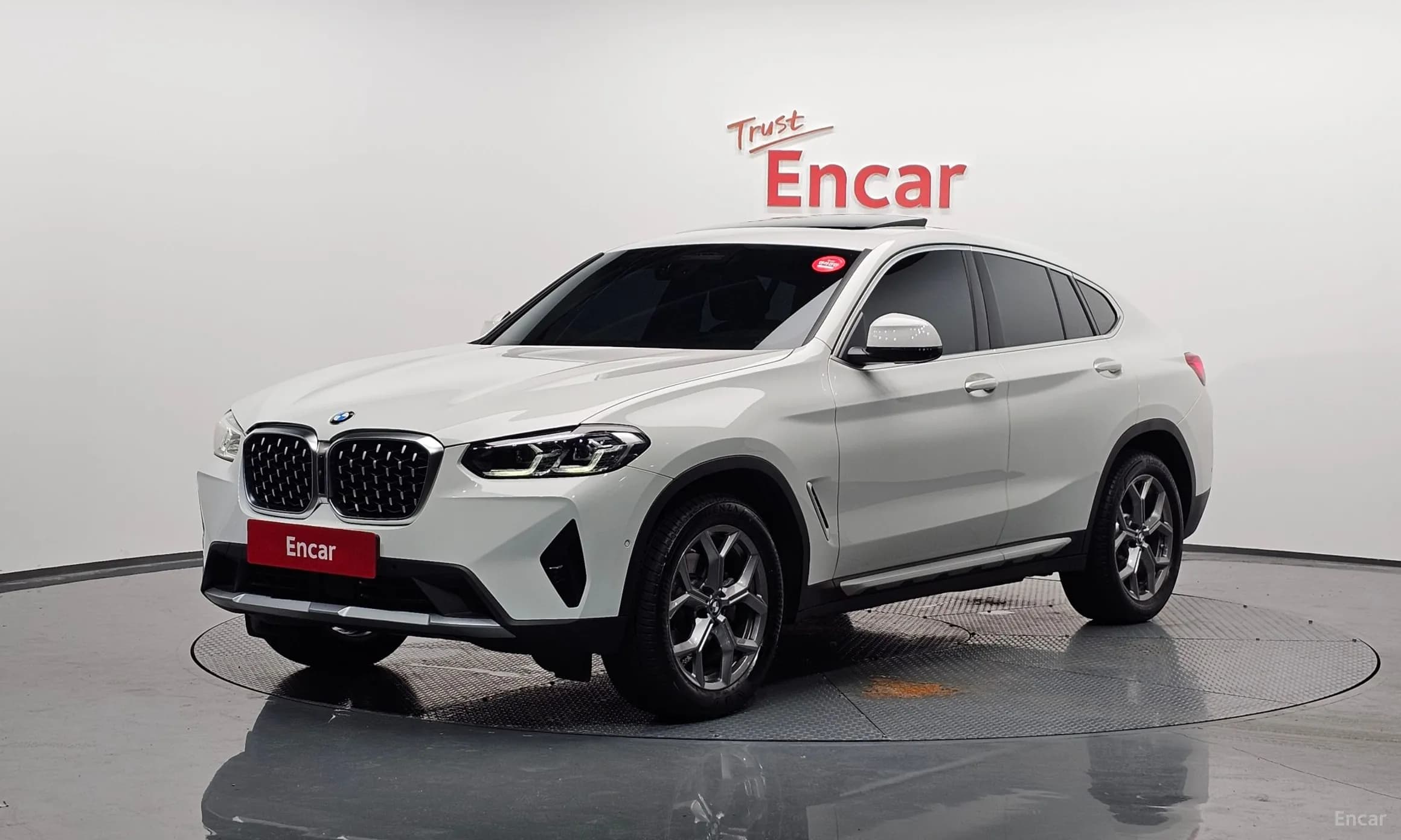 X4 (G02)