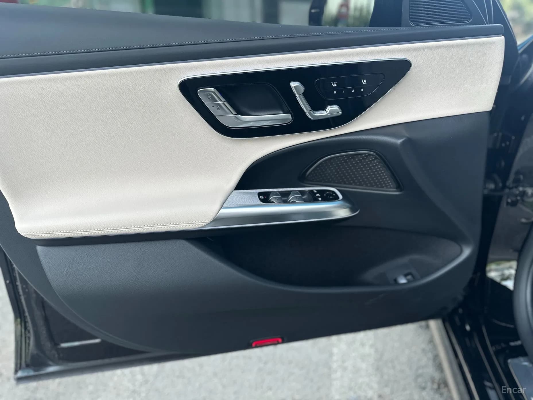 E-Class W214