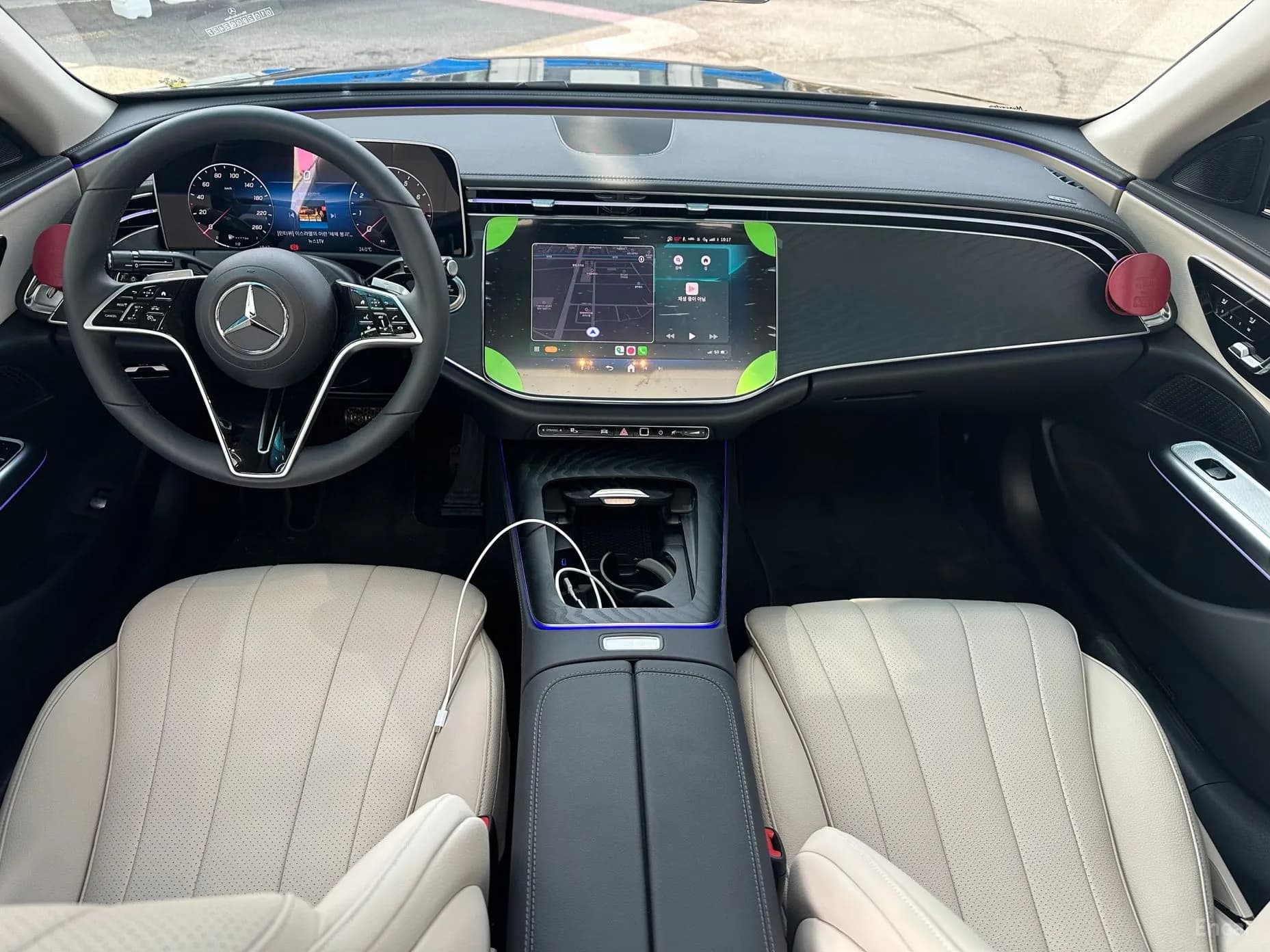 E-Class W214