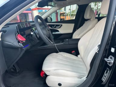 E-Class W214