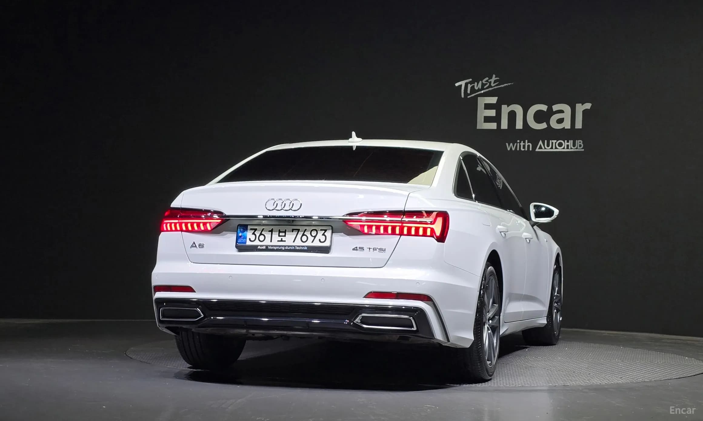 A6 (C8)