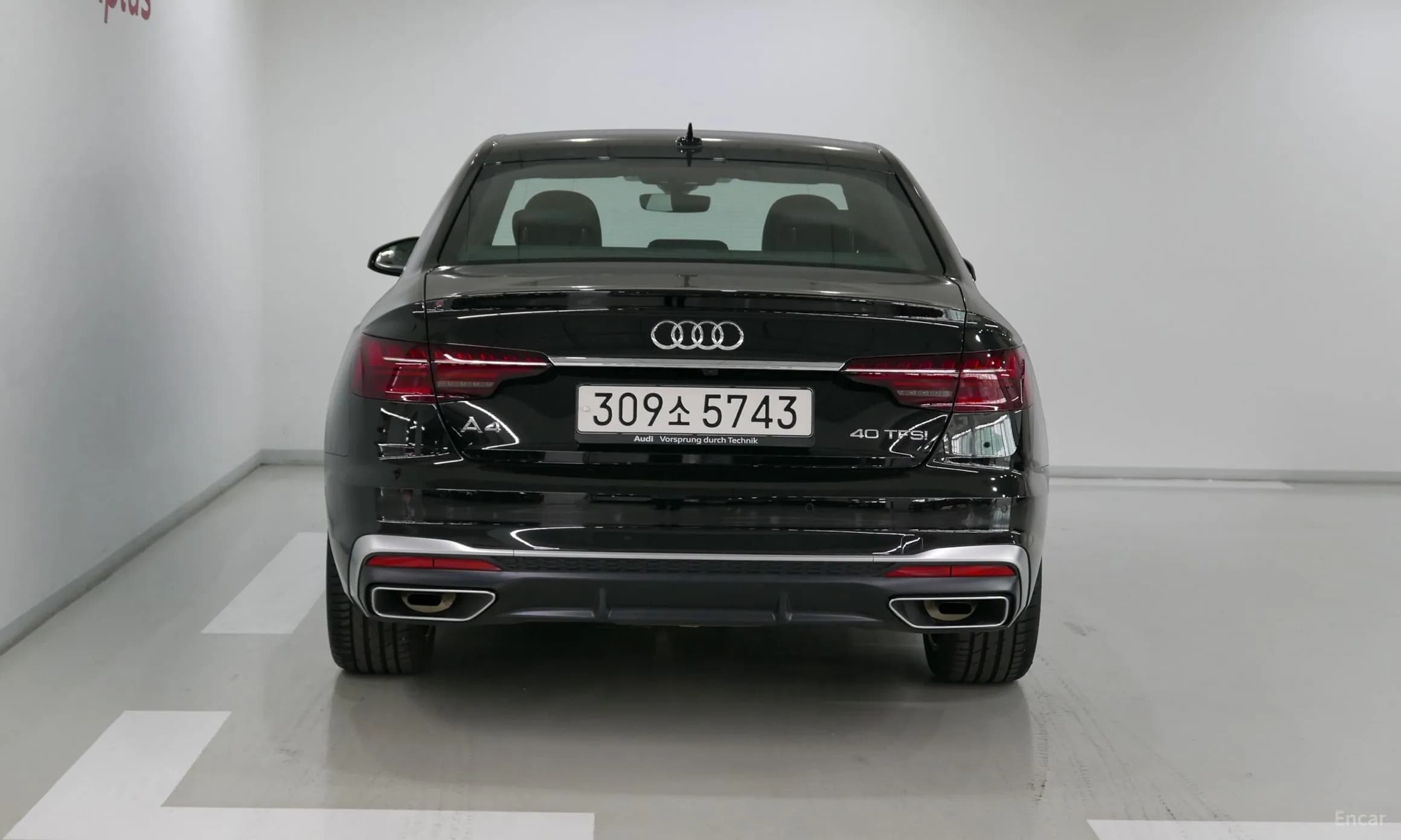 A4 (B9)