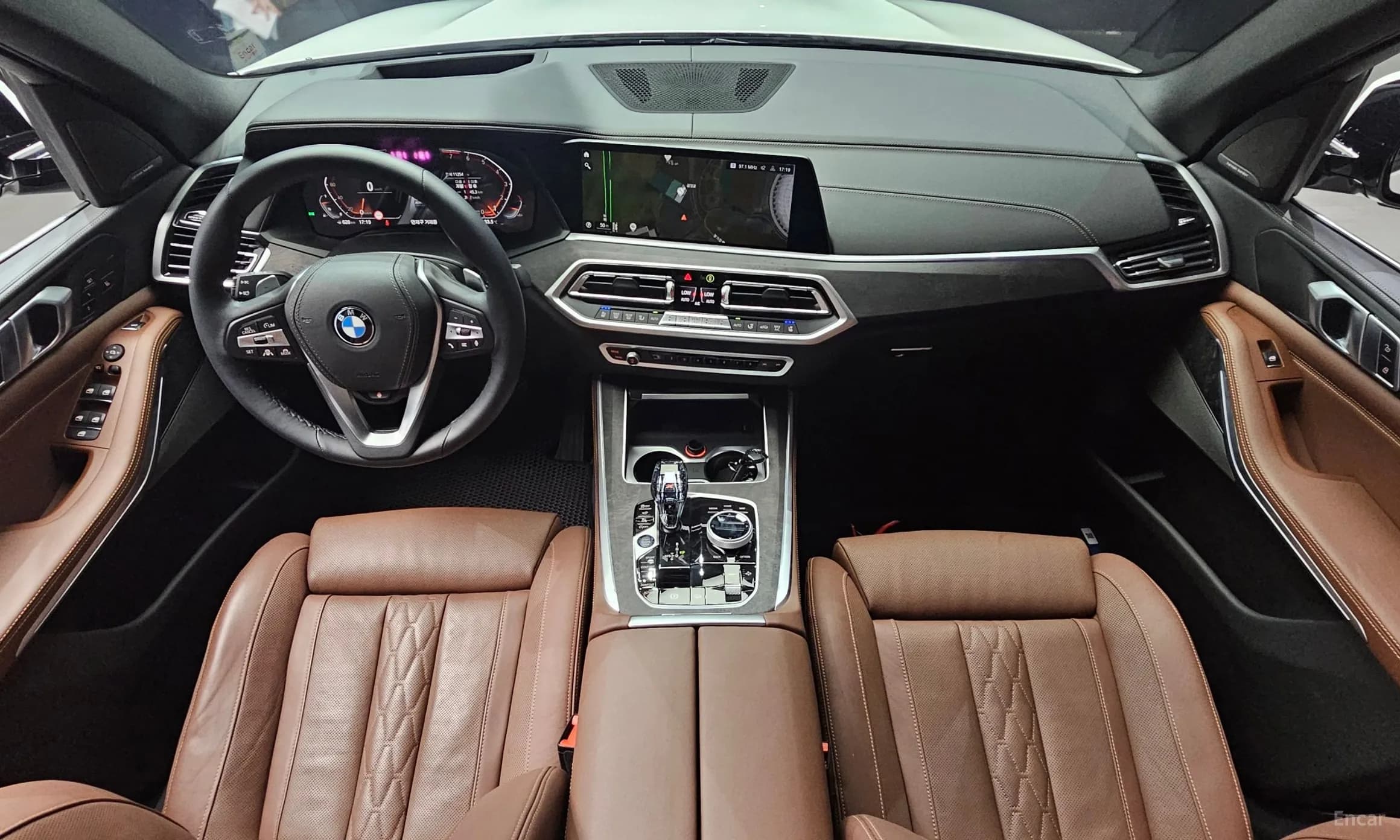 X5 (G05)