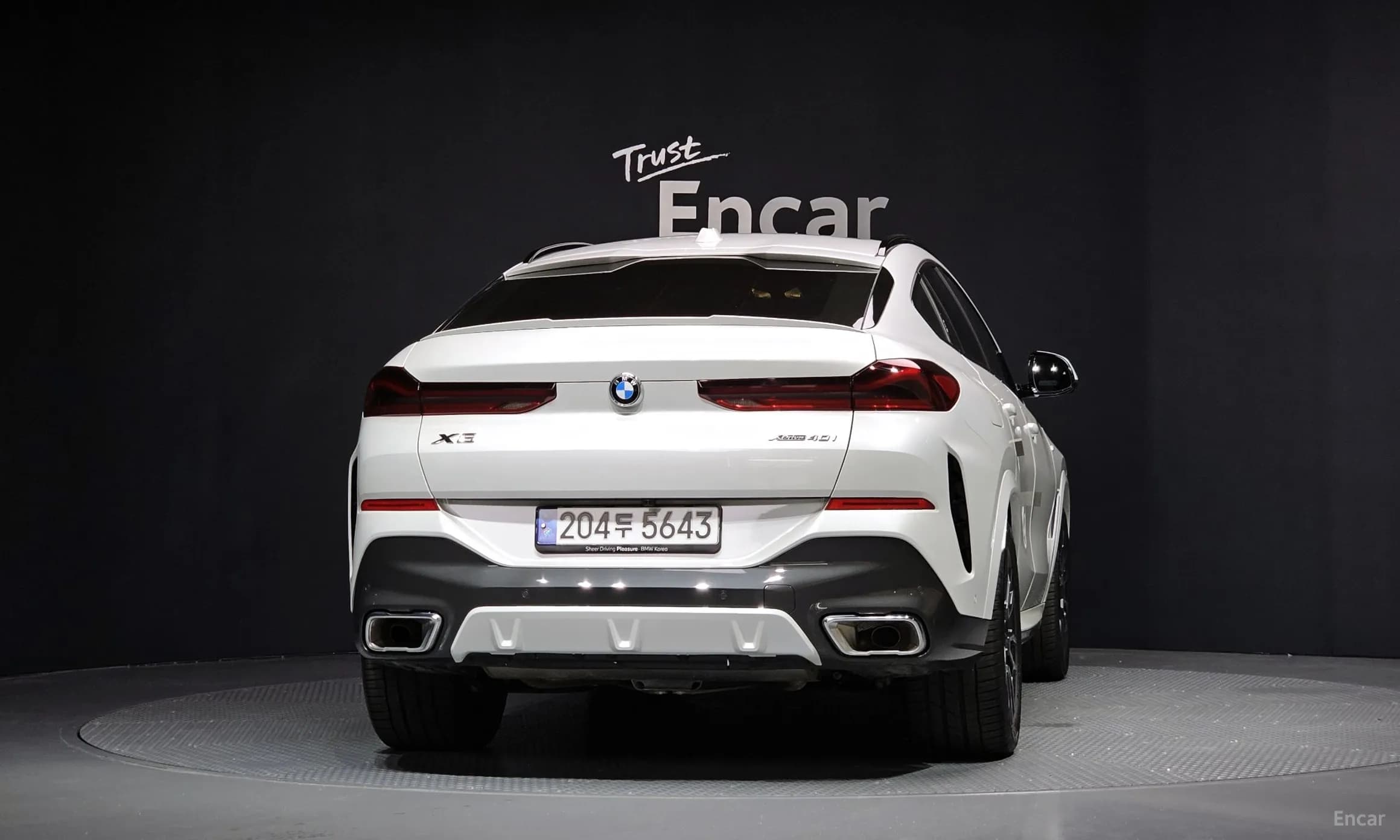X6 (G06)